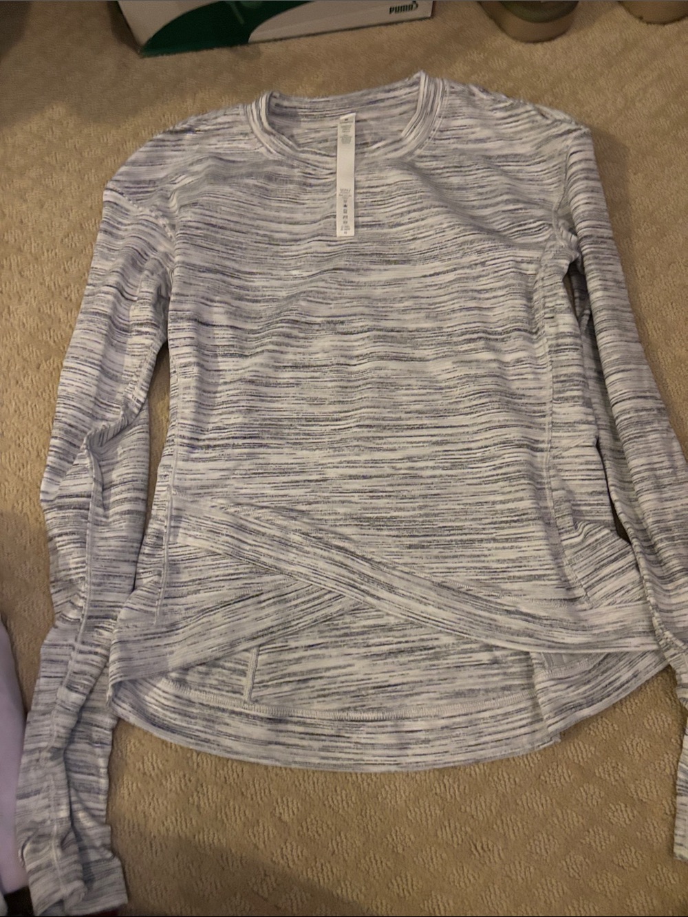 Lululemon Women’s Space-Dye Long Sleeve Crew Neck Top - Light Heather gray sz S